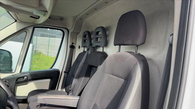 Peugeot Boxer image 6