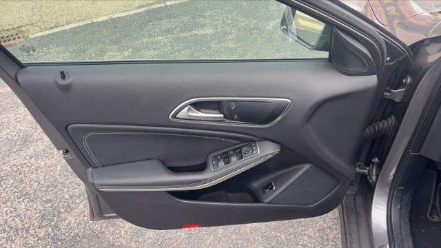 Mercedes Benz Classe Gla image 1