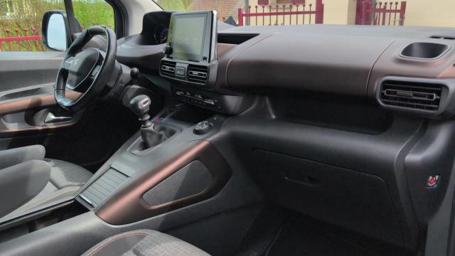 Peugeot Rifter image 8