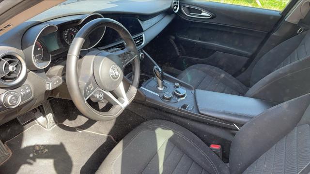Alfa Romeo Giulia image 3