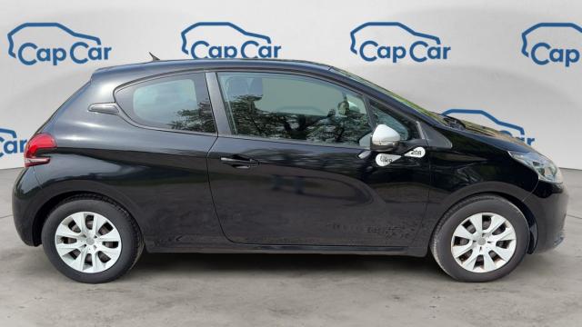 Peugeot 208 image 1