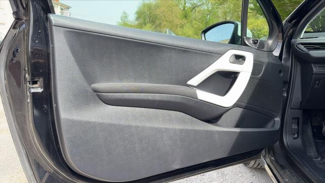 Peugeot 208 image 6