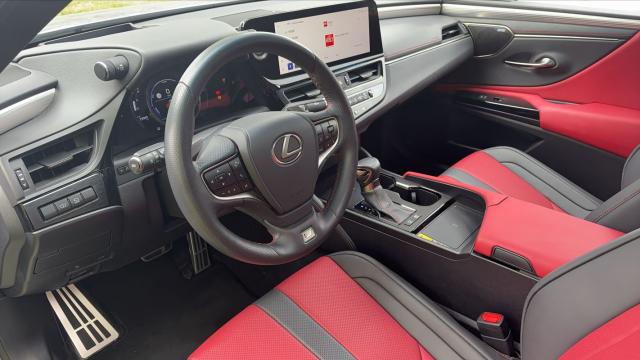 Lexus Es image 5