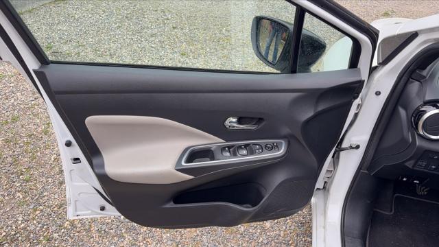 Nissan Micra image 2