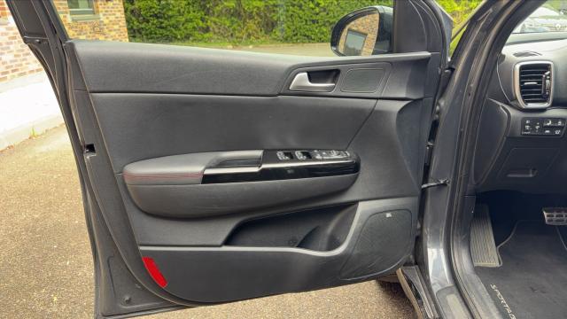 Kia Sportage image 8