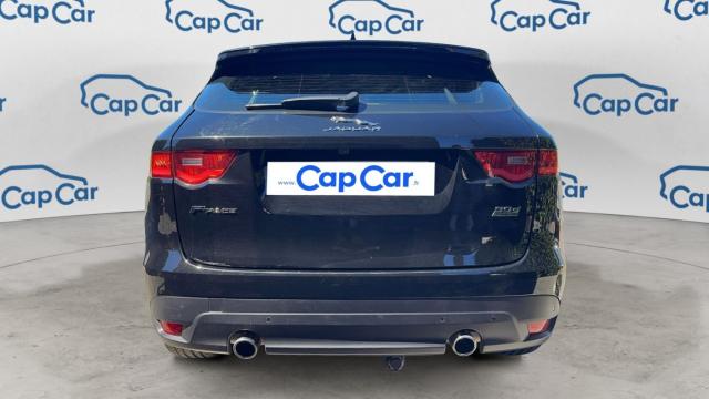 Jaguar F-Pace image 7