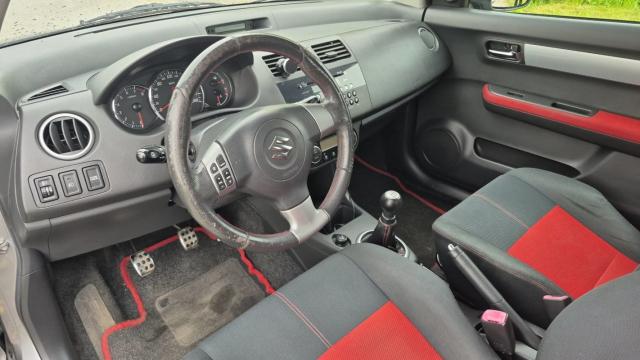 Suzuki Swift image 2
