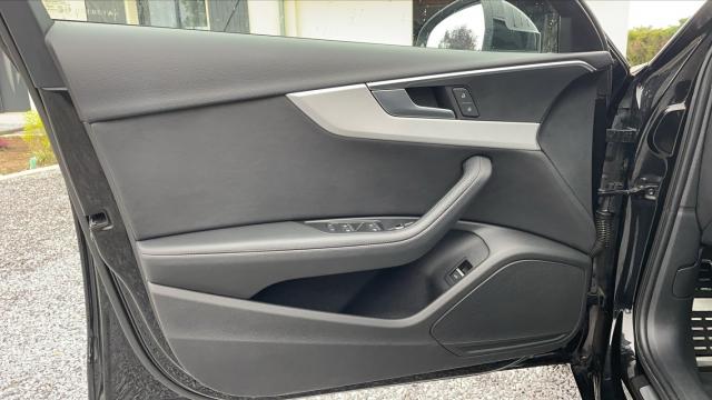 Audi A4 Avant image 4