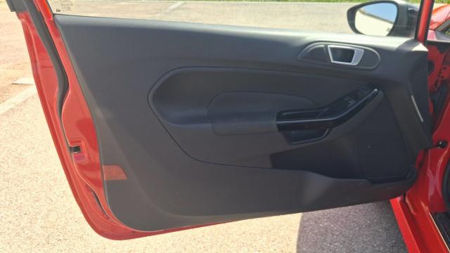 Ford Fiesta image 2