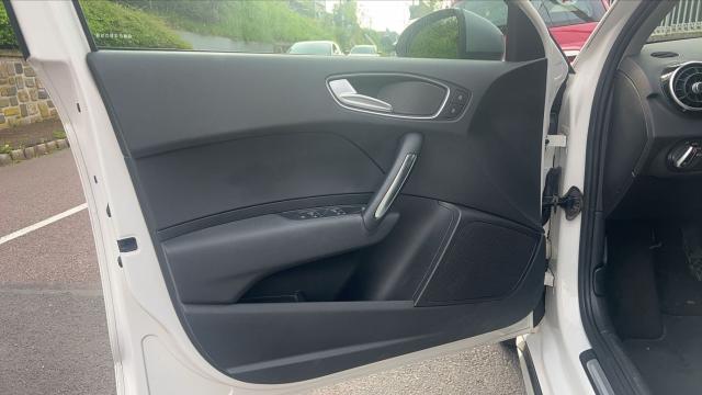 Audi A1 Sportback image 1