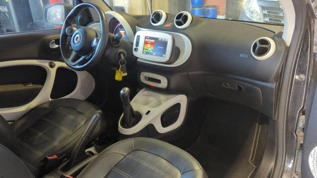 Smart Fortwo image 2