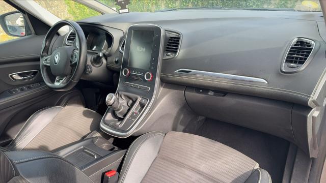 Renault Scénic image 9