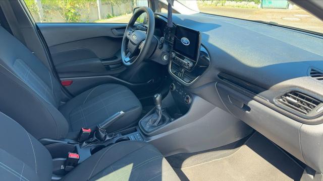 Ford Fiesta image 8
