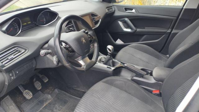 Peugeot 308 image 4
