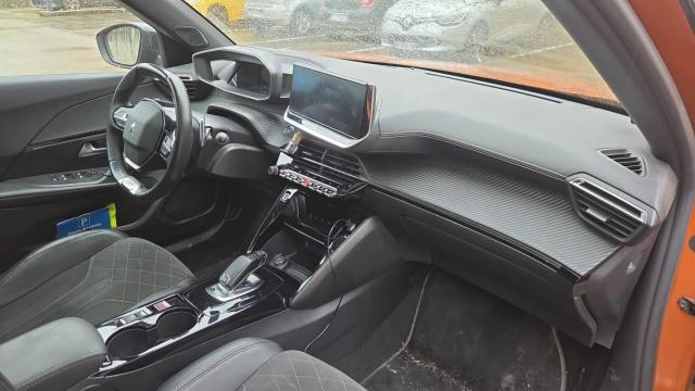 Peugeot 2008 image 5