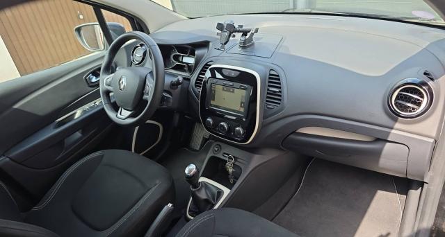 Renault Captur image 9