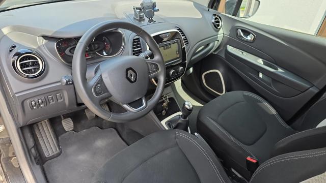 Renault Captur image 1