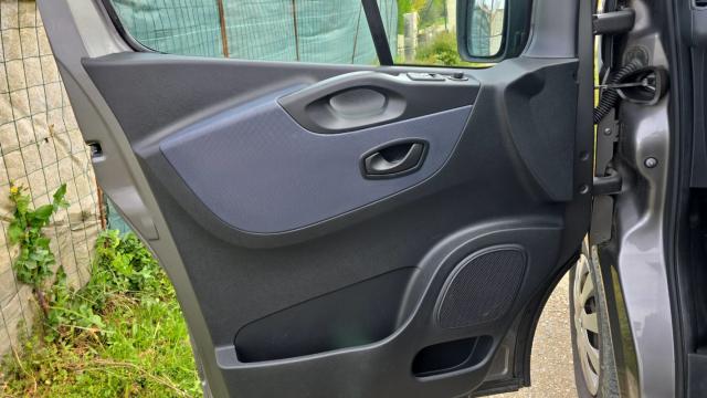 Opel Vivaro image 9