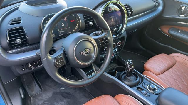 Mini Clubman image 8