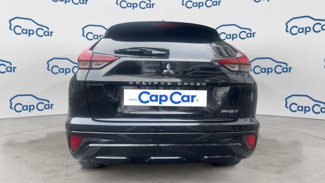 Mitsubishi Eclipse Cross image 7