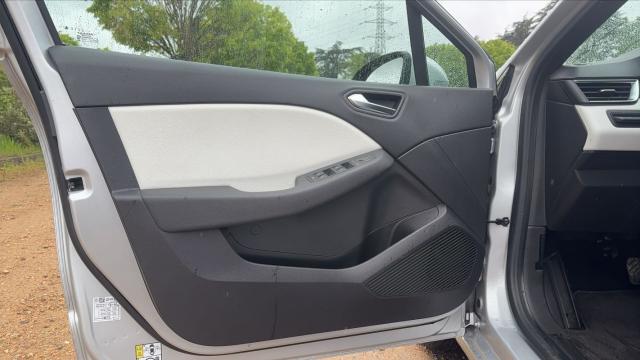 Renault Clio image 7