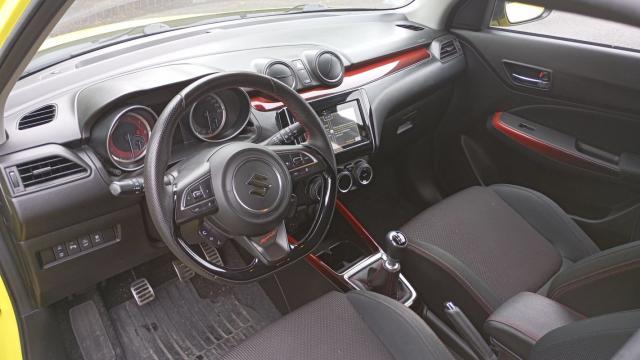 Suzuki Swift image 6