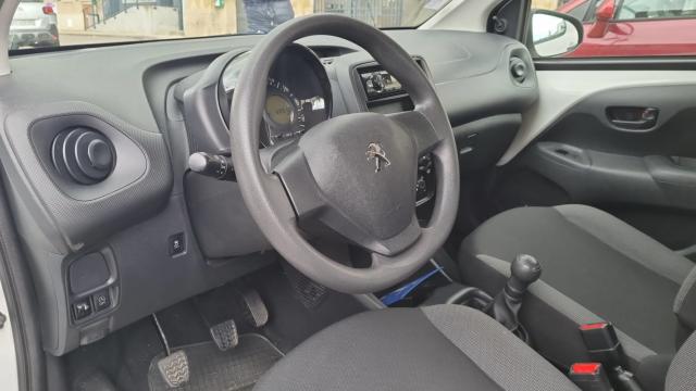 Peugeot 108 image 8