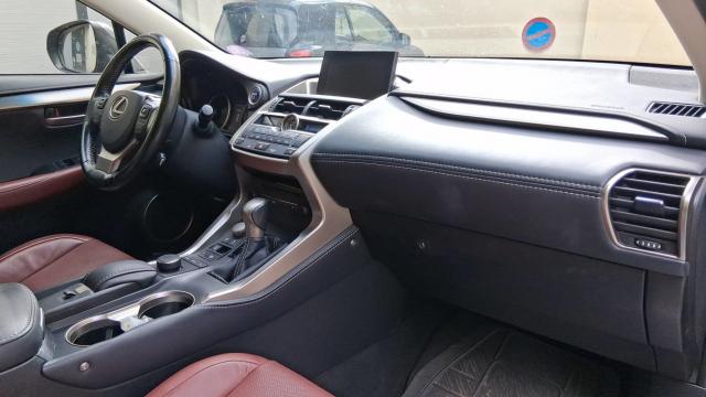 Lexus Nx 300h image 5