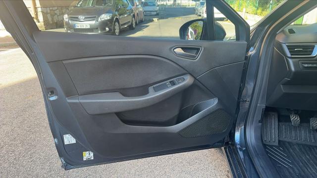 Renault Clio image 5