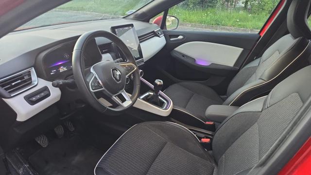 Renault Clio image 6