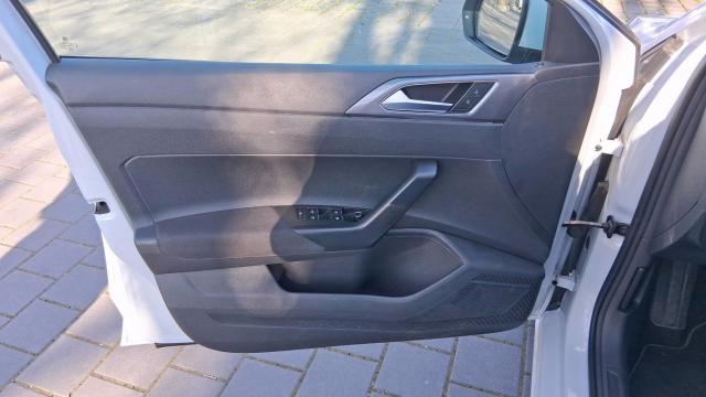 Volkswagen Polo image 3