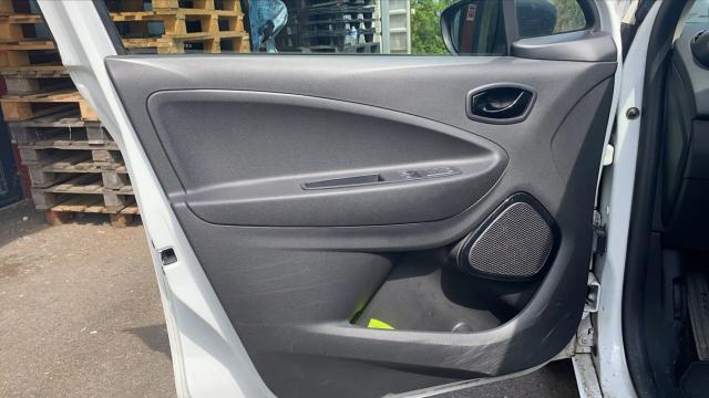 Renault Zoe image 2