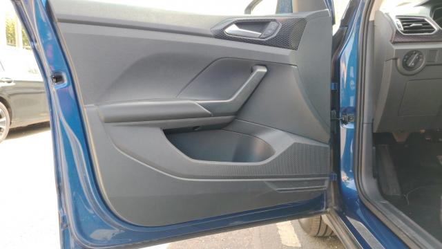 Volkswagen T-Cross image 1