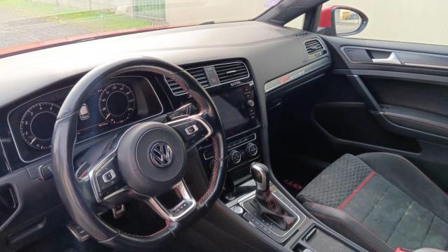 Volkswagen Golf image 4