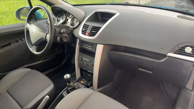 Peugeot 207 image 4