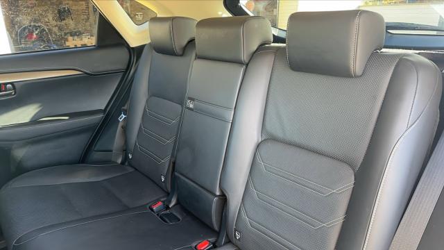 Lexus Nx 300h image 5