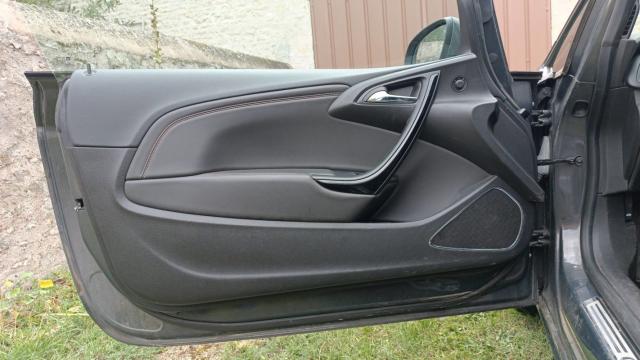 Opel Cascada image 8