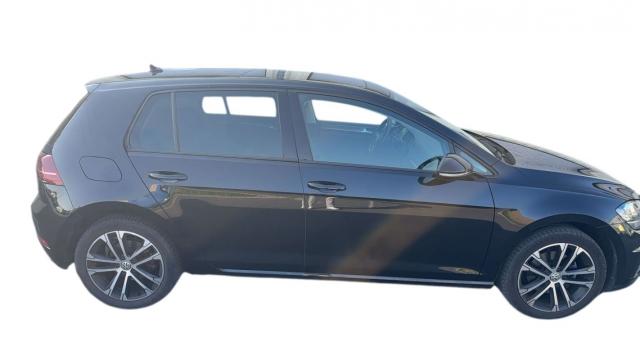 Volkswagen Golf image 1