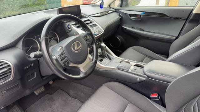 Lexus Nx 300h image 1