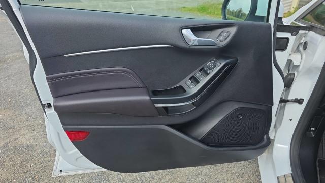 Ford Fiesta image 4