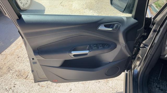 Ford C-Max image 7