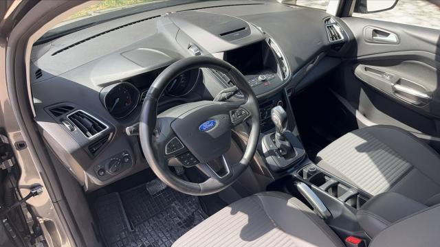 Ford C-Max image 5