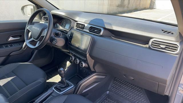 Dacia Duster image 1