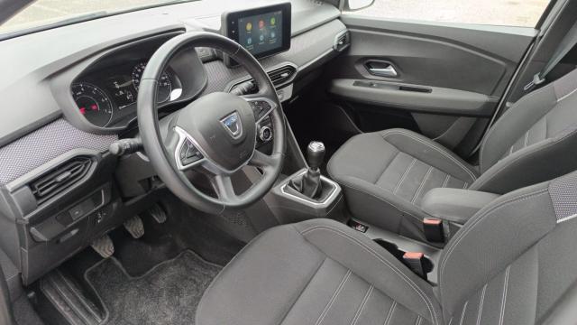 Dacia Sandero image 6
