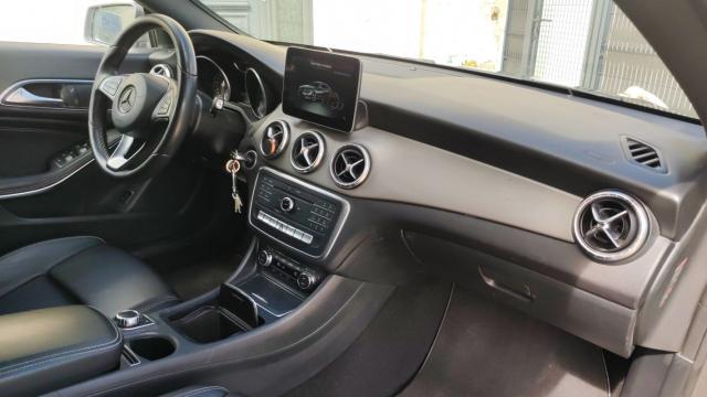 Mercedes Benz Classe Cla image 8