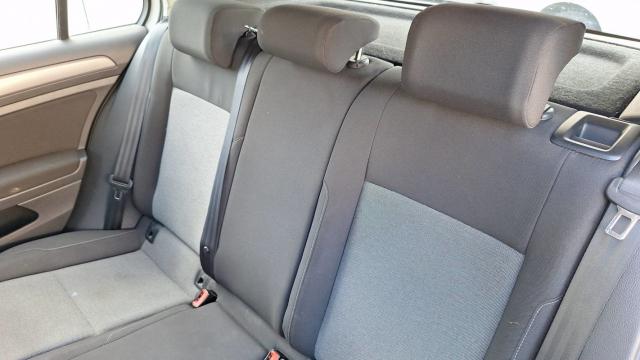 Volkswagen Golf image 6