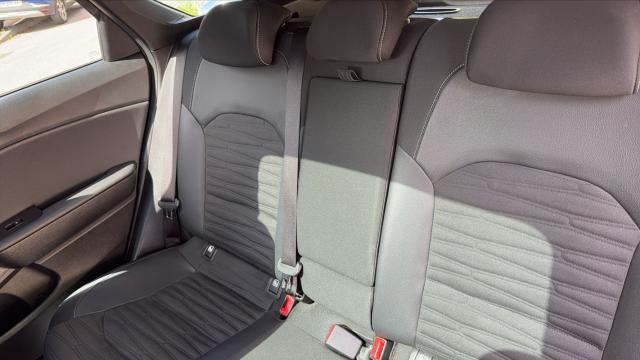 Kia Pro_cee'D image 8