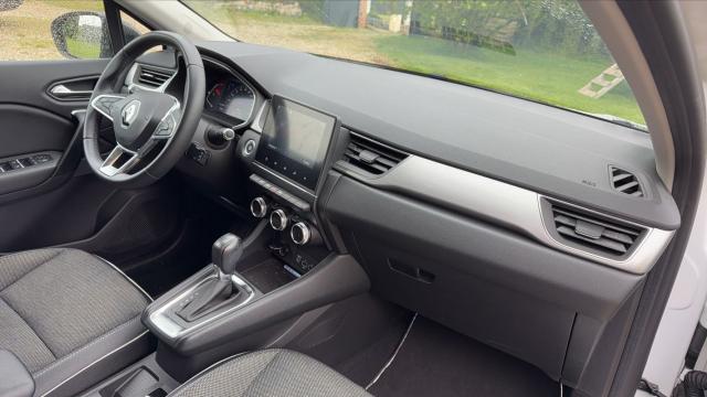 Renault Captur image 8