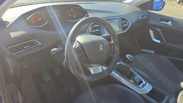 Peugeot 308 image 6