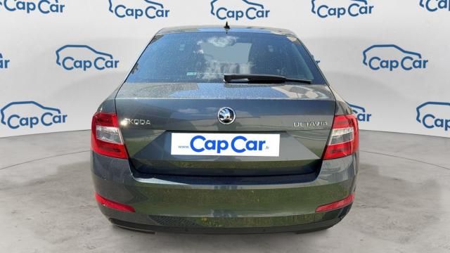 Skoda Octavia image 4